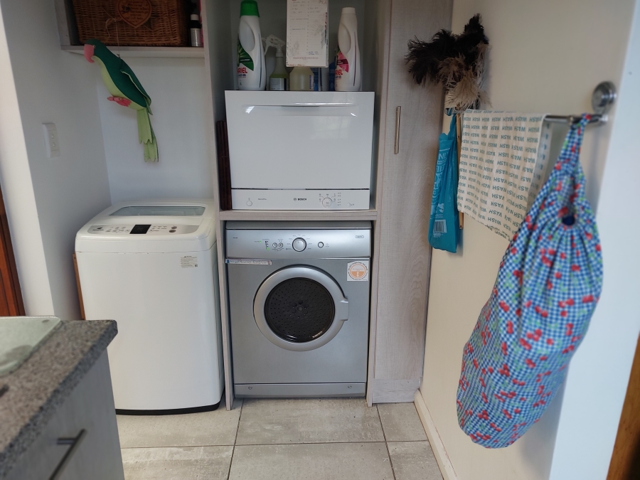 2 Bedroom Property for Sale in The Village Western Cape